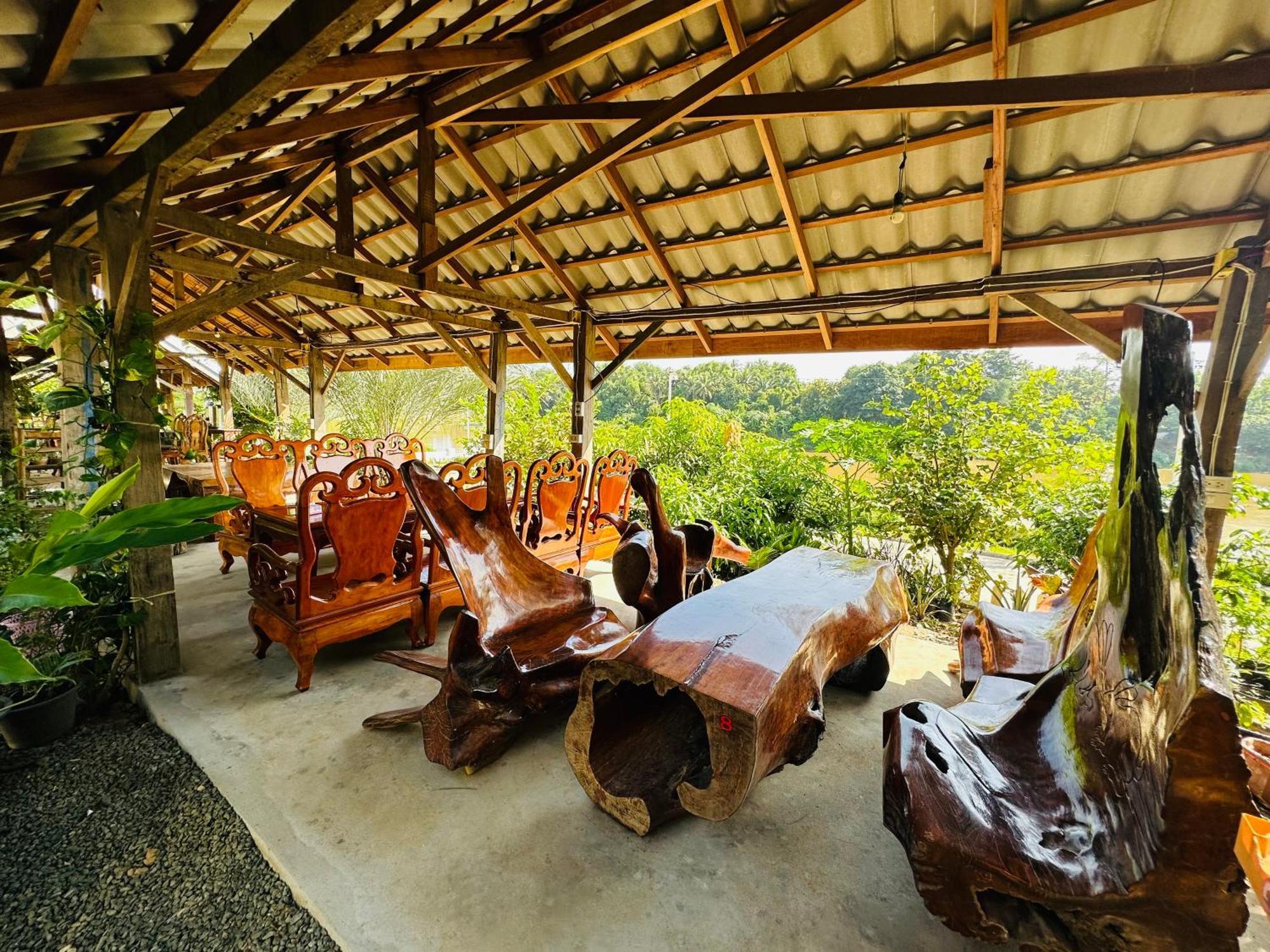 לואנג פרבאנג Kingkham Riverside Hotel מראה חיצוני תמונה