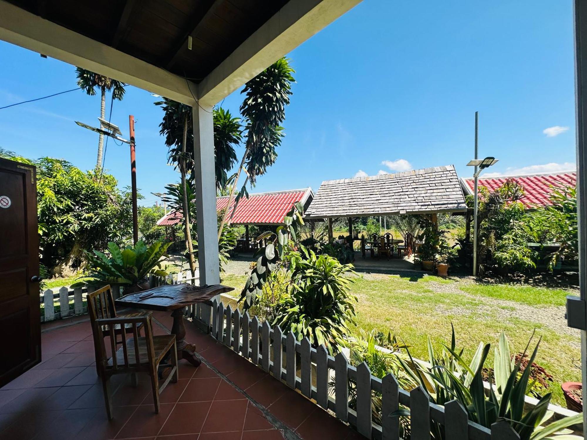 לואנג פרבאנג Kingkham Riverside Hotel מראה חיצוני תמונה